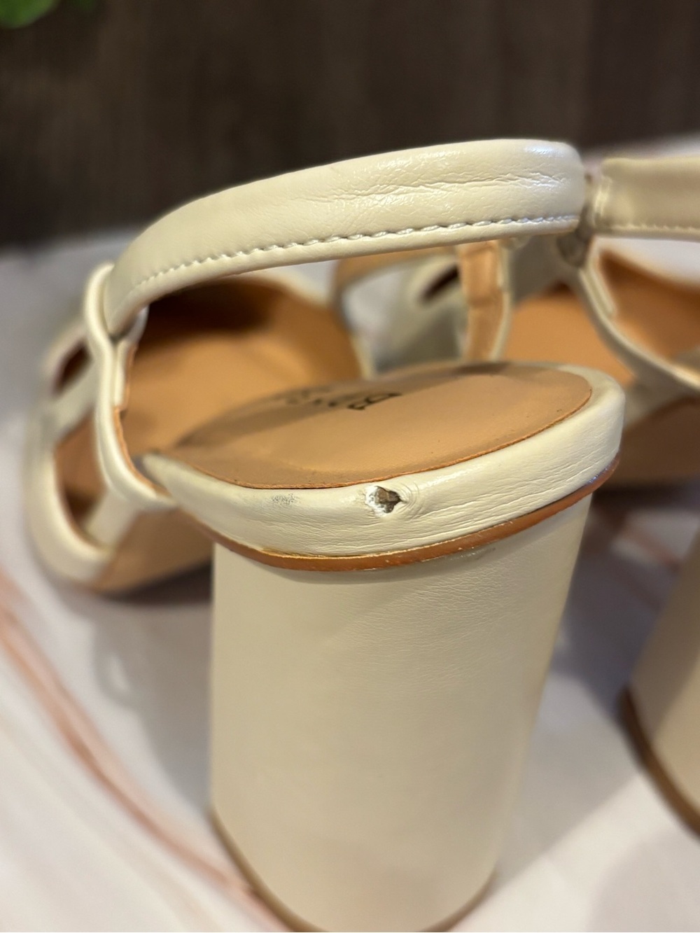 BAMBOO Cream Pointed Slingback Block Heels - Picture 4 of 7